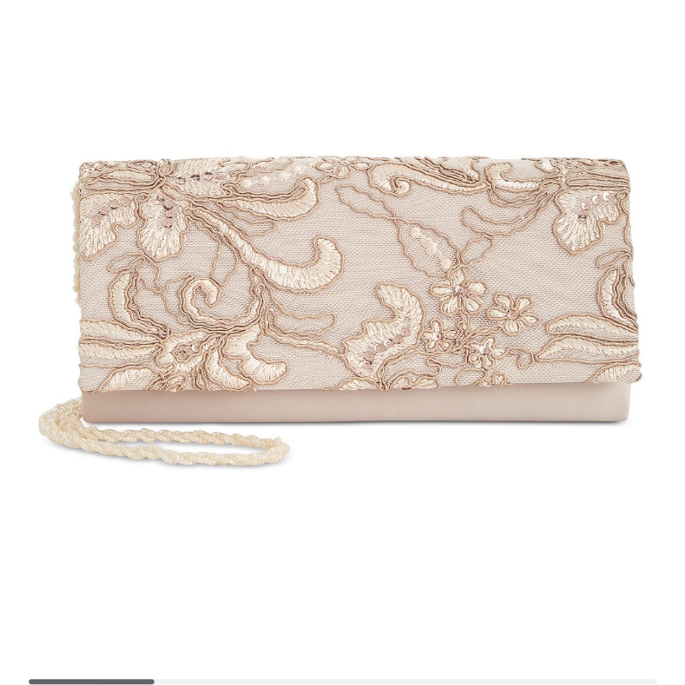 Adrianna Papell clutch